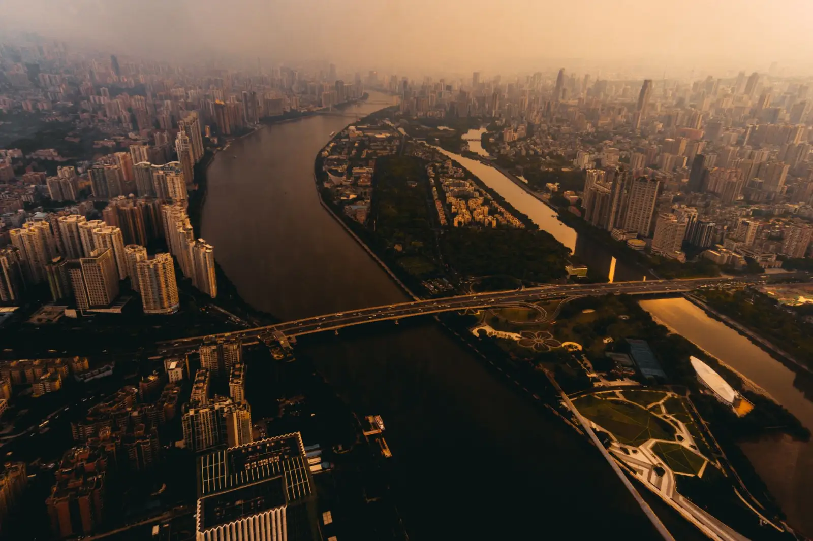 深圳科技企业如何选择靠谱的软件开发与研发服务商：技术方案评估指南